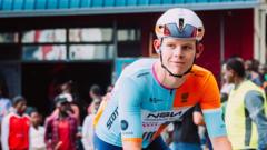 UCI set to introduce rider trackers at pro races