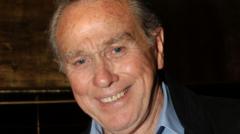 Neighbours actor Terence Donovan dies aged 90