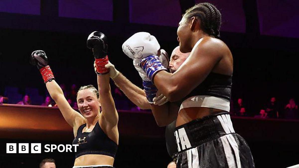 Olympian Jones earns knockout win on boxing debut