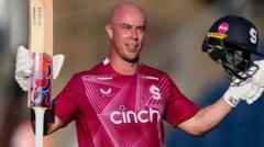 Lynn powers Northants into T20 Blast quarter-finals