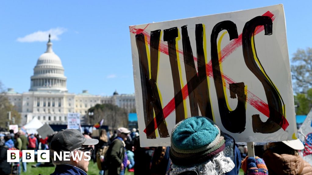 'No Kings' protesters gather across the US as Bruce Springsteen joins rally