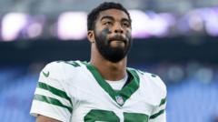 Jets' Stiggers released from hospital after collapsing in practice