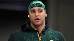 Le Clos' home destroyed by fire after he sets Commonwealths record