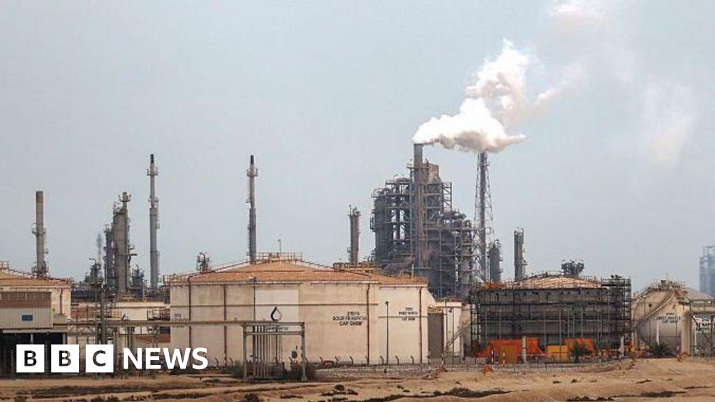 Oil price at two-year high after Qatar warns all Gulf production could stop within days