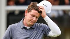 Patience key as MacIntyre stays in hunt for Open title