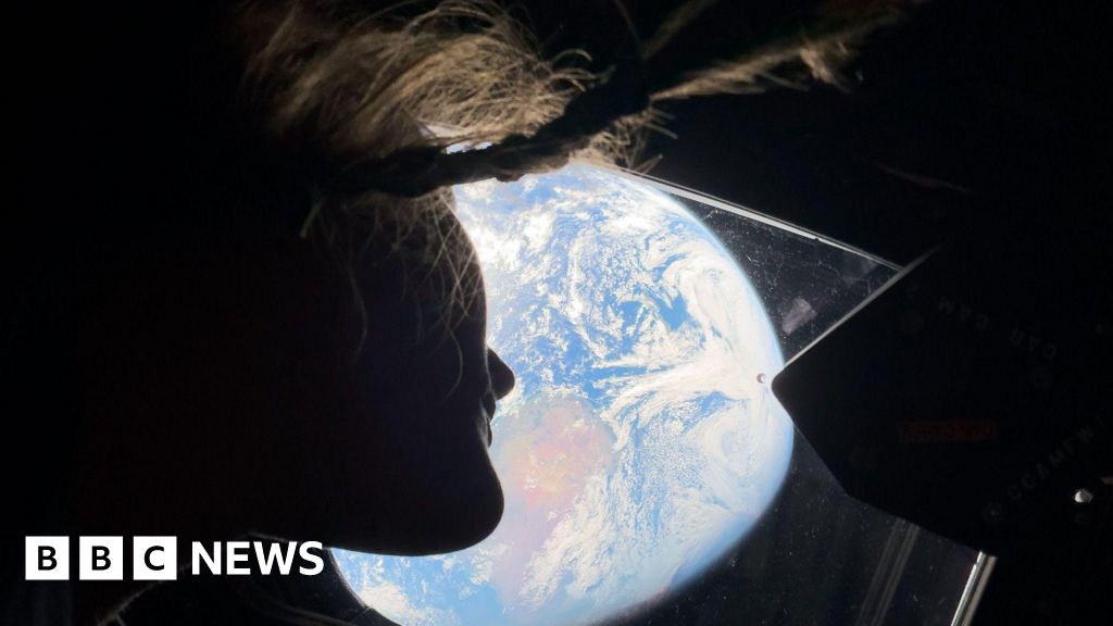 Artemis's stunning Moon pictures - science or holiday photos?