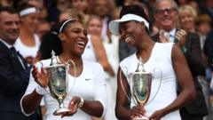 Williams sisters receive Wimbledon doubles wildcard
