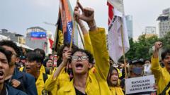 Indonesian students protest against state spending, fuel price hike