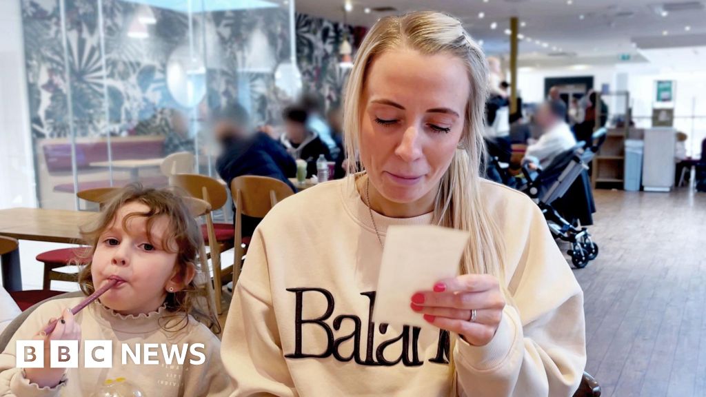 'We can't justify a £52 lunch': Middle-income families cut back on days out